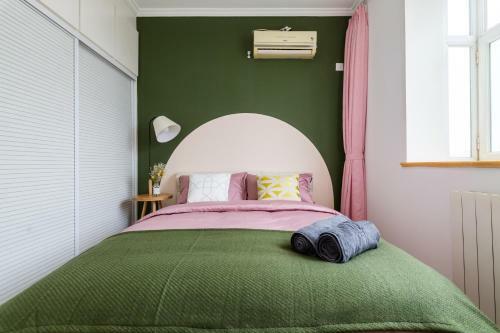 Hotel Qingdao Shinan�wusi Square�