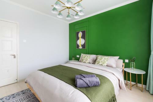 Hotel Qingdao Shinan�wusi Square�