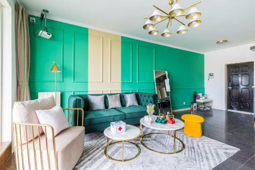 Hotel Qingdao Shinan�wusi Square�