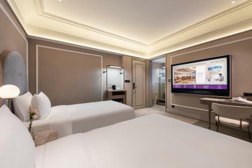 Hotel Mercure Qingdao Downtown