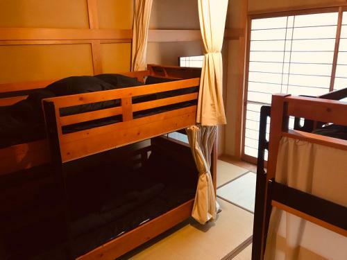Hostal Ropeway St. Guesthouse