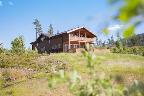 Villa Lakehouse In Norway