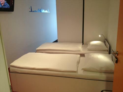Hb1 Budget Hotel - Contactless Check In
