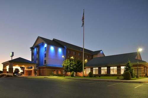Hotel Holiday Inn Express Breezewood