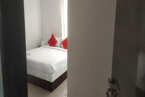 Capital O 71460 Hotel Nvr