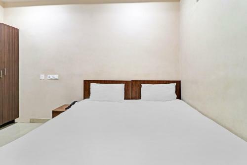 Capital O 71460 Hotel Nvr