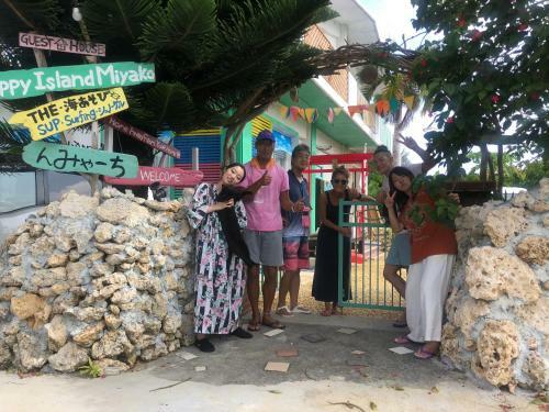 Hostal Happy Island Miyako