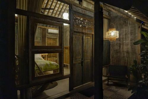 Hostal Kamar Kembar At Semadi Living