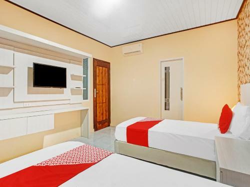 Hotel Oyo 90399 Box House