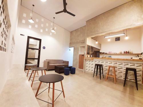 Hostal Kaskos Stay & Coffee Syariah