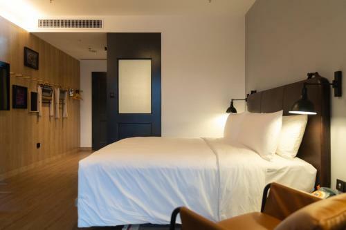 Hotel Moxy Shenzhen North Station