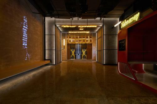 Hotel Moxy Shenzhen North Station