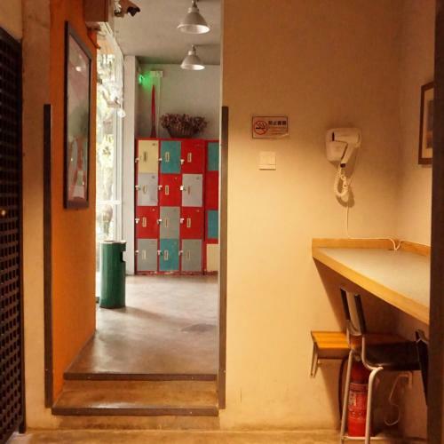 Shenzhen Loft Youth Hostel