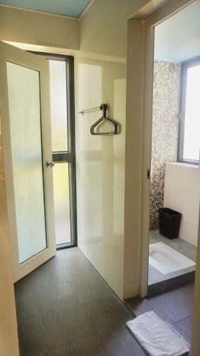 Shenzhen Loft Youth Hostel
