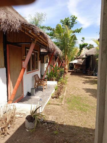 Hostal Ajik's Guest House
