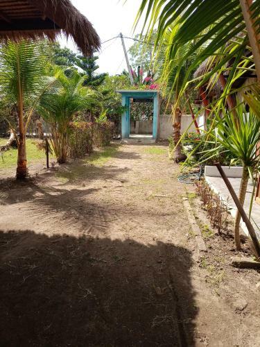 Hostal Ajik's Guest House