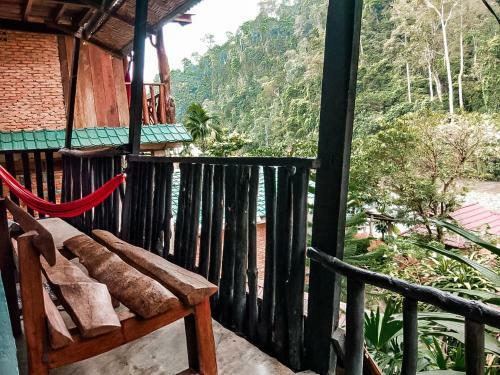 Hostal Sumatra Orangutan Explore