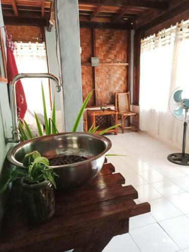 Hostal Sumatra Orangutan Explore