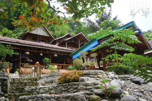 Hostal Sumatra Orangutan Explore