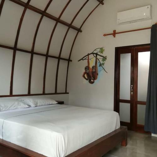 Hotel Gino's Place - Bungalows And Restaurant