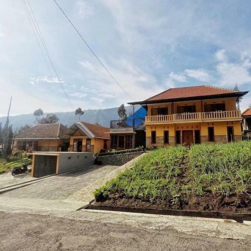 Hostal Homestay Lereng Bromo