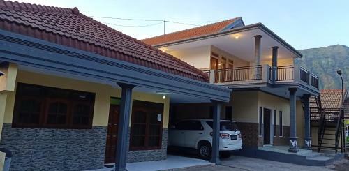 Holiday Home Anggun Bromo