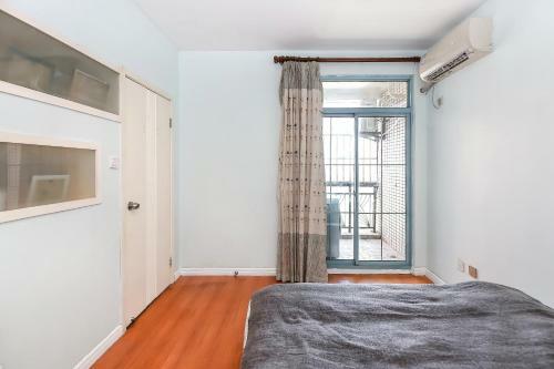 Shanghai New International Expo Center Apartment