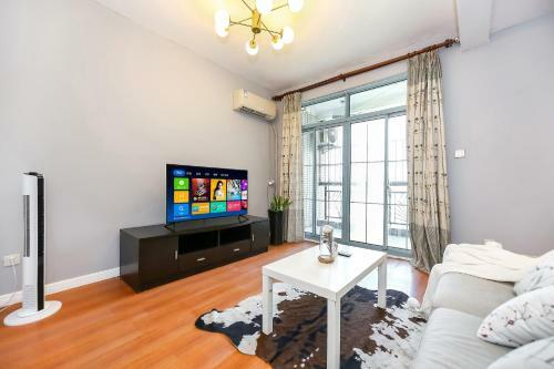Shanghai New International Expo Center Apartment