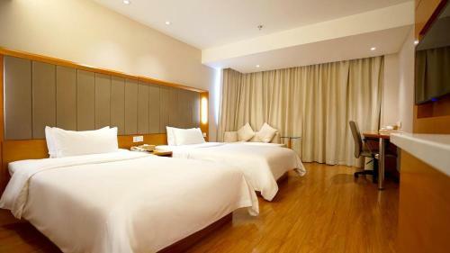 Ji Hotel (Shanghai Xintiandi South Xizang Road)