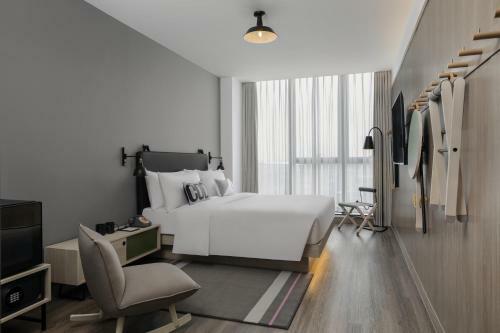Hotel Moxy Shanghai Hongqiao Cbd