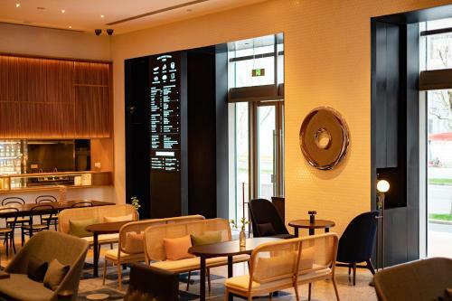 Hotel ?????????the Sh�ng By Artyzen Qiantan Shanghai