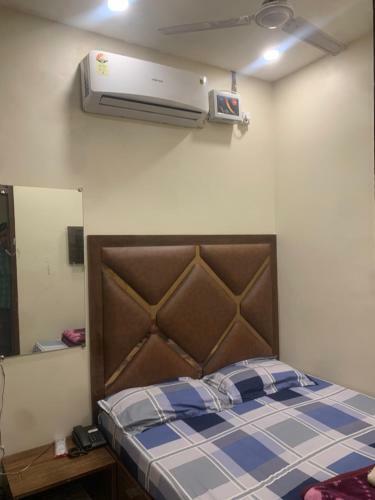 Oyo 87599 Hotel Sunshine