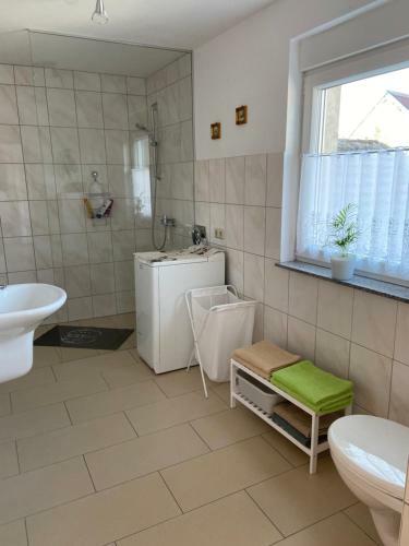 Apartamento Sch�n M�blierte Wohnung In Genthin/ Ot Tucheim