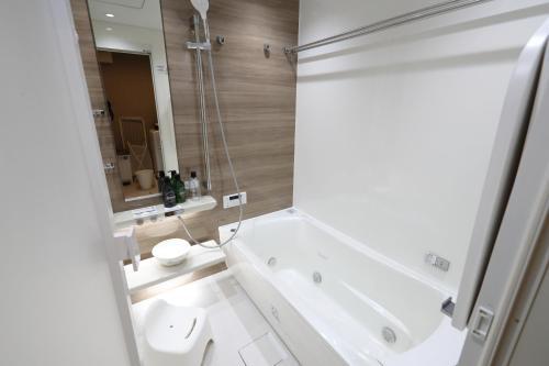 Apartamento White Crystal Rooma