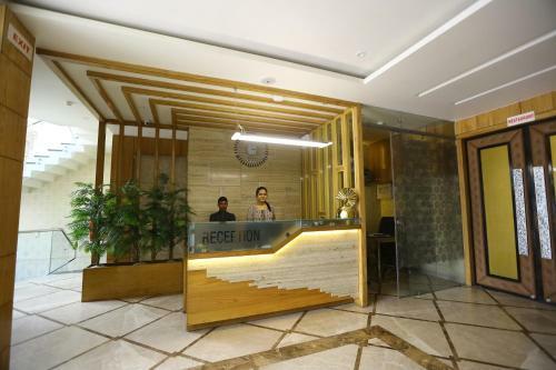 Hotel Gurveer Royal
