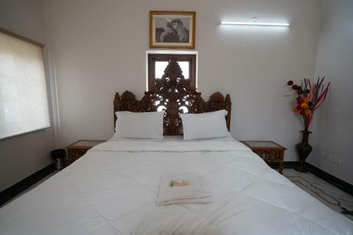 Hotel Shakuntala Residency By Wb Inn