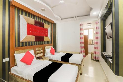 Capital O 69127 Hotel Syona Residency 2