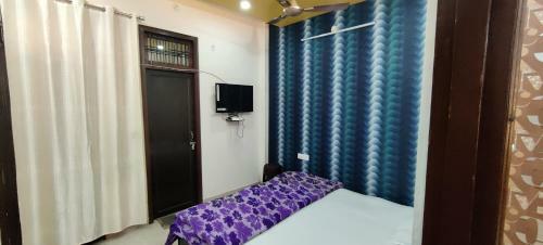 Oyo Home 86125 Matra Hotel
