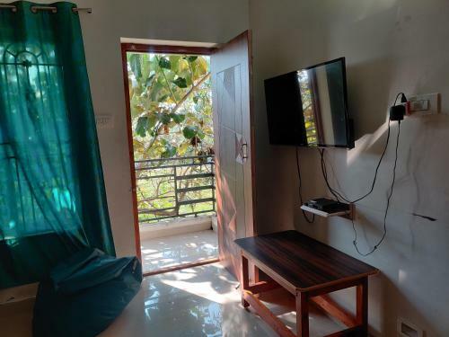 Hostal Living Edge Residency