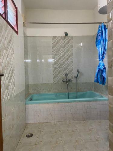 Hostal Living Edge Residency