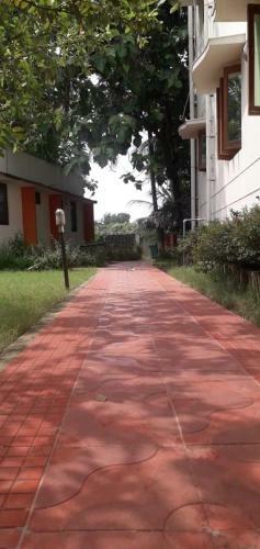 Hostal Living Edge Residency