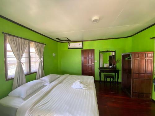 Hostal Kinnaree Resort Koh Kood