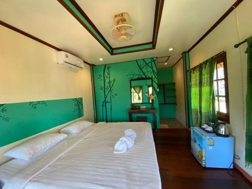 Hostal Kinnaree Resort Koh Kood