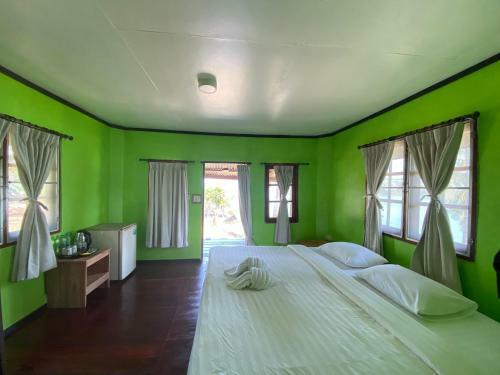 Hostal Kinnaree Resort Koh Kood