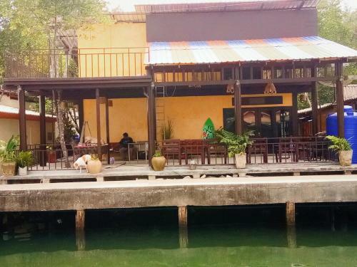 Hostal Baan Rabieng Talay Homestay??????????????? ???????????????