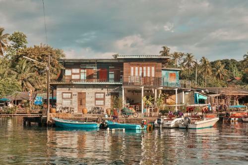 Hostal Baan Rabieng Talay Homestay??????????????? ???????????????