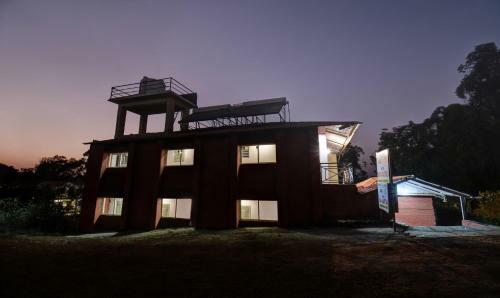 Hotel Treebo Trip Navratna