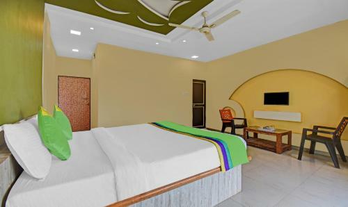 Hotel Treebo Trip Navratna