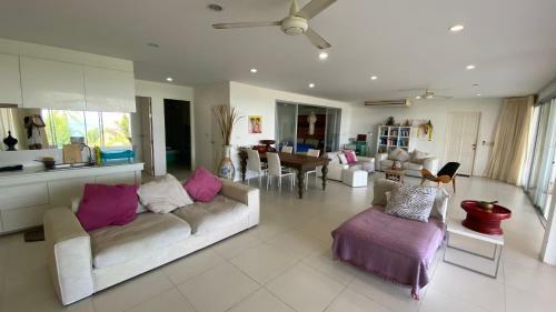 Kata Top Villas