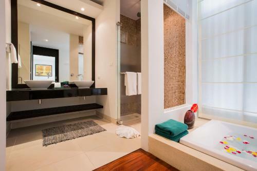 Apartamento Kata Gardens 2 Bedroom Near Kata Beach 3b